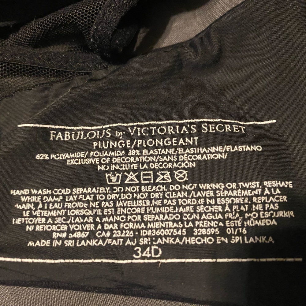 VS bra - Picture 2 of 2